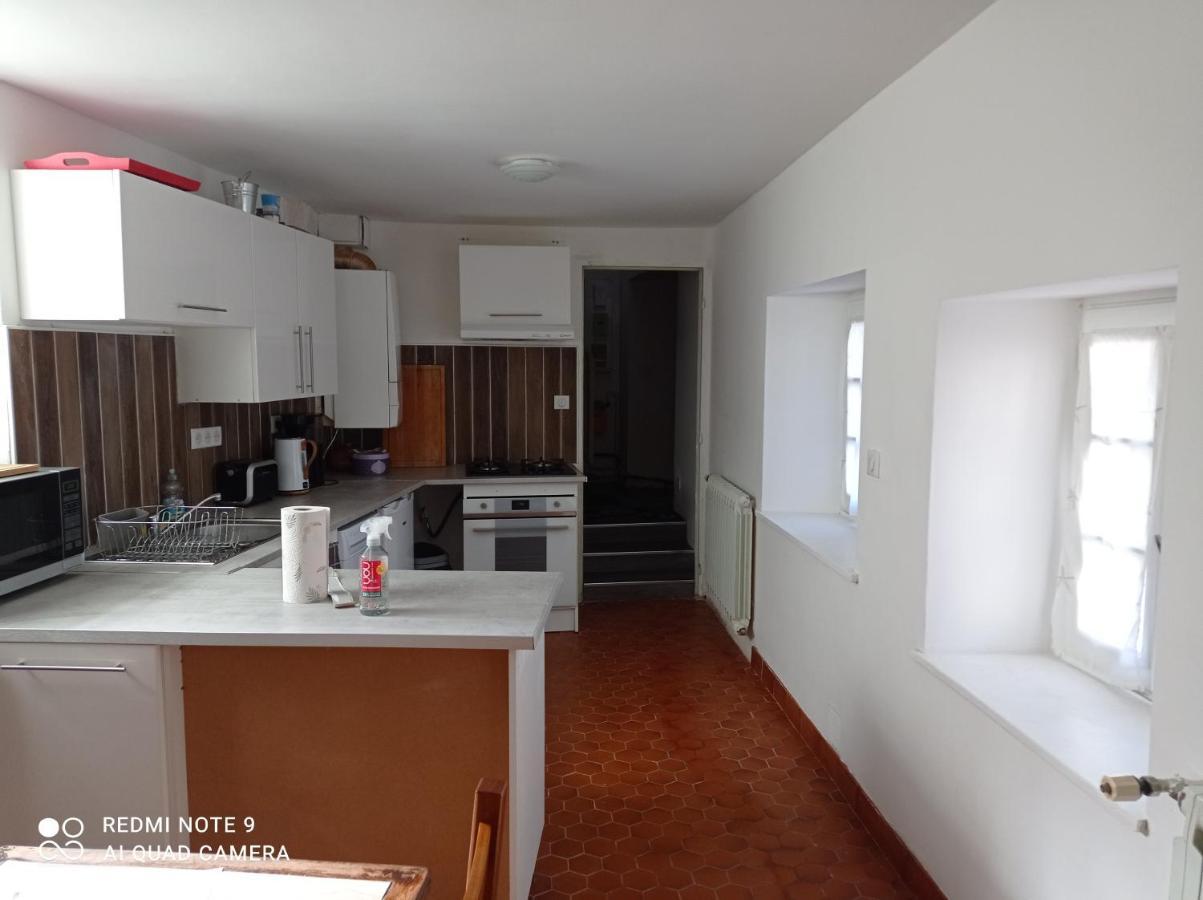 Le Terrier Du Lapin Blanc Apartment แซงต์-บรีเออ ภายนอก รูปภาพ